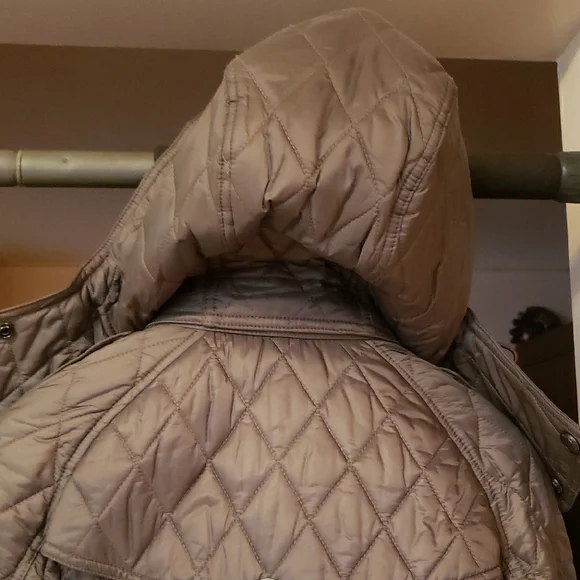 Burberry Quilted Long Puffer Coat in Taupe Gray - Picture 10 of 16